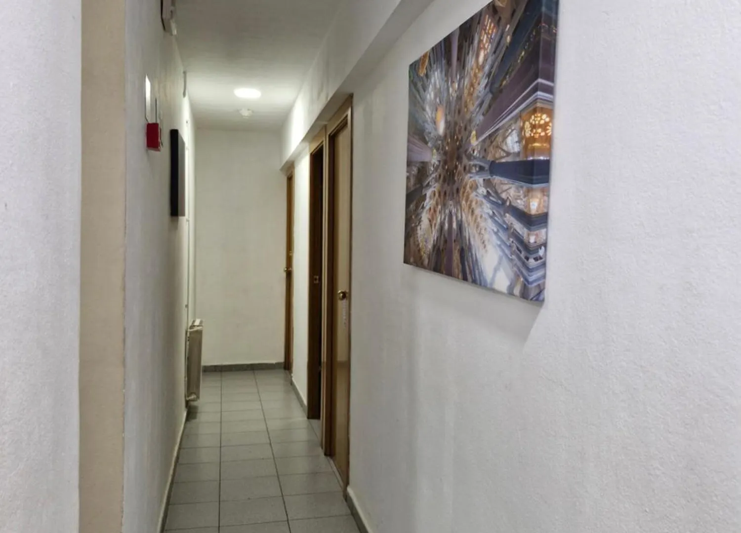 Guest house Hostal Elkano Barcelona Spain