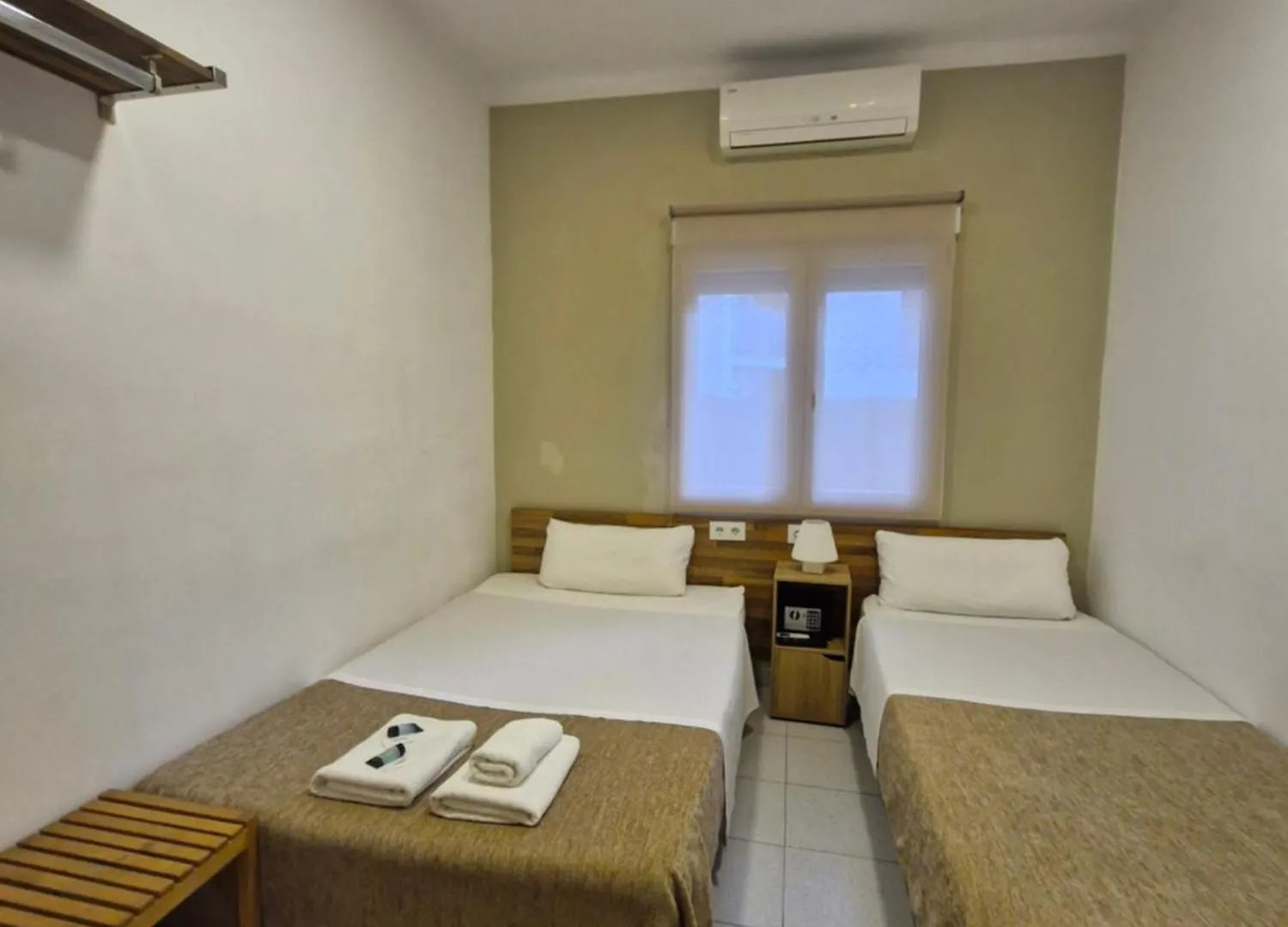 Guest house Hostal Elkano Barcelona